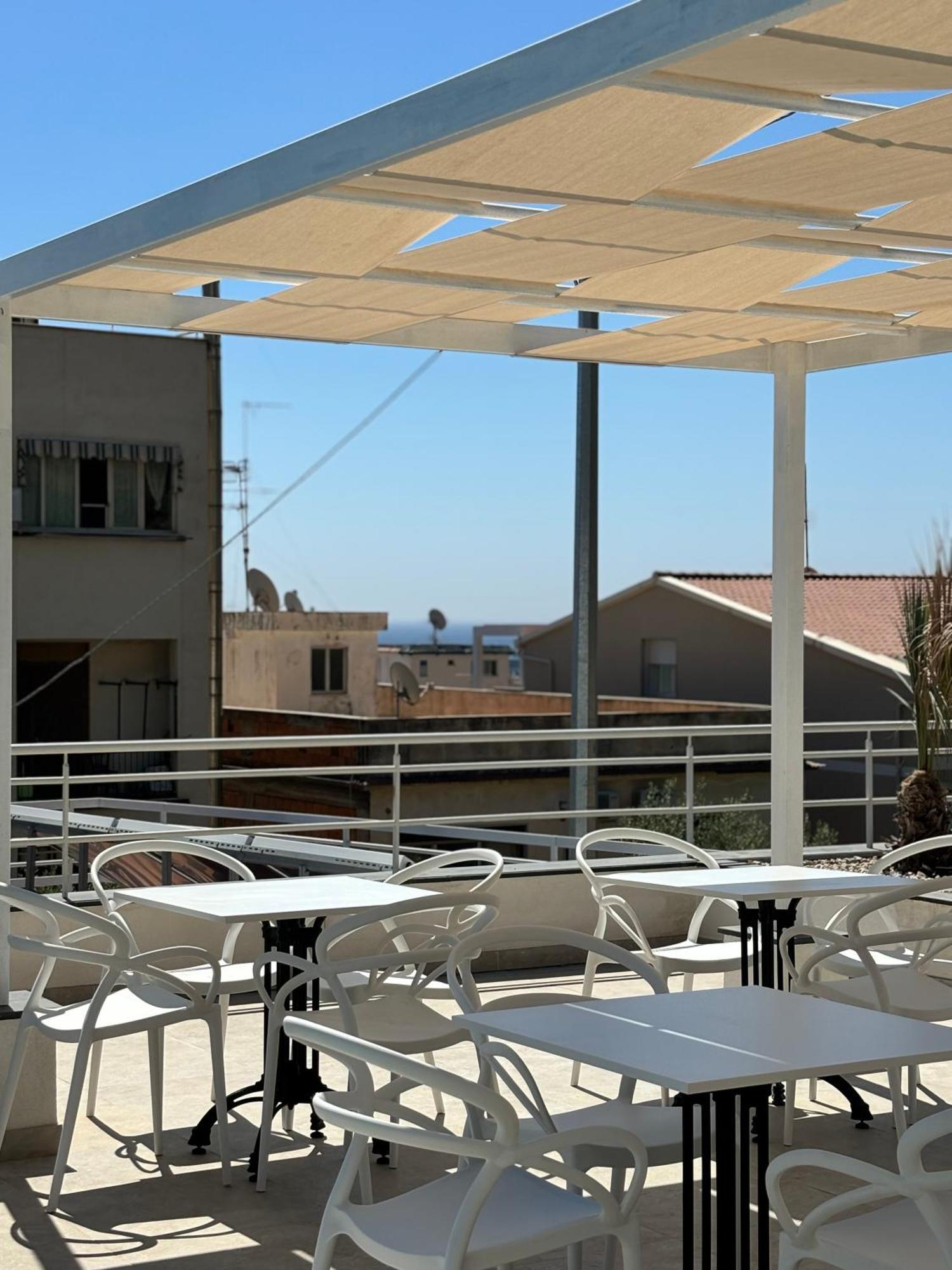Ig - "Villa Don Antonio" Apartments Giardini-Naxos Kültér fotó
