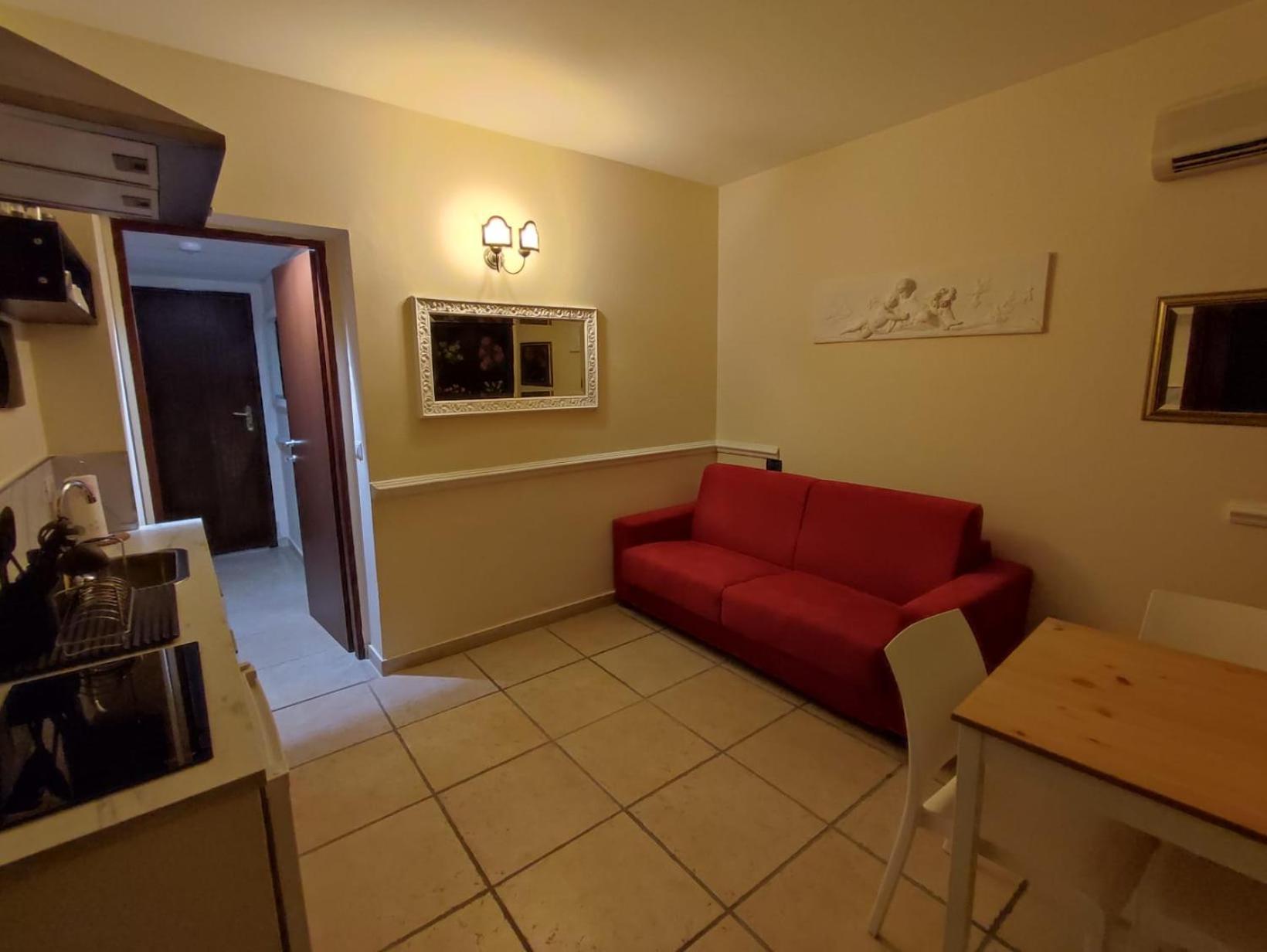 Ig - "Villa Don Antonio" Apartments Giardini-Naxos Kültér fotó